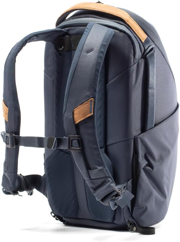 Peak Design Everyday Backpack Zip 20L, 270-Degree Zip, Dual Side Pockets - Image 3