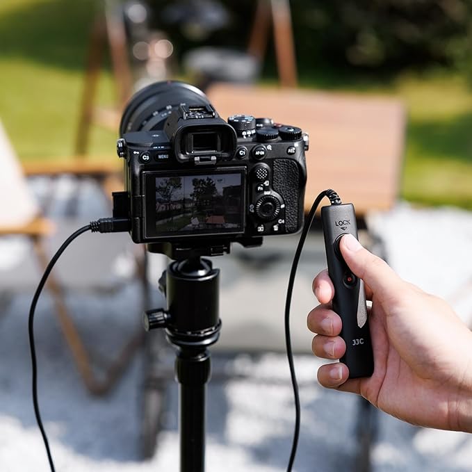 JJC 4.92ft Long Wired Remote Control Shutter Release - Image 7