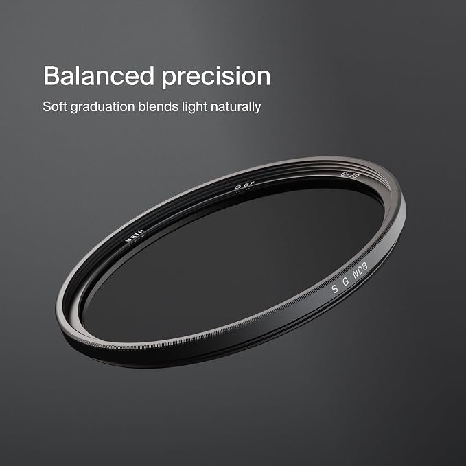Urth 72mm Soft Graduated ND8 Lens Filter — 3-Stop, HD Optical Glass 20-Layer - Image 2