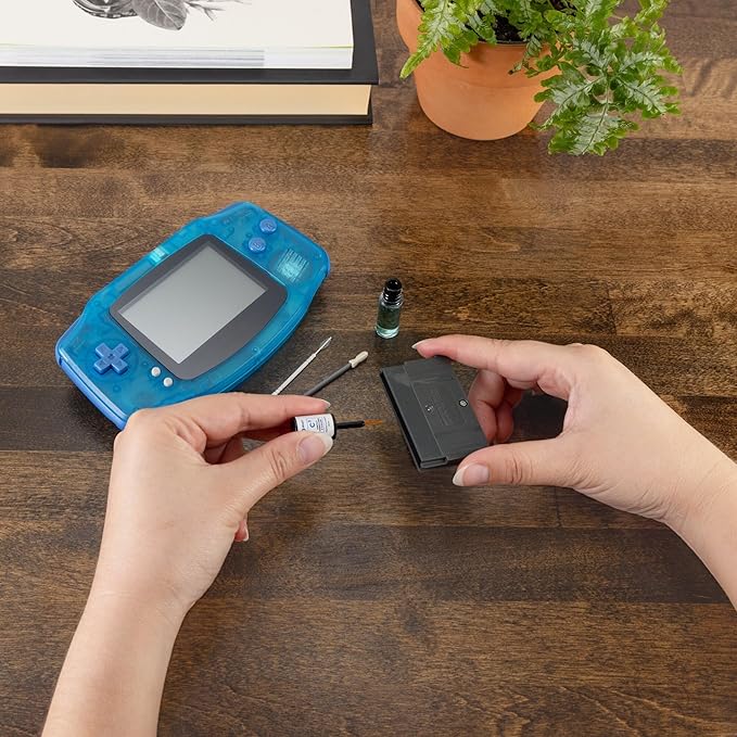 iFixit Precision Cleaning Kit - Image 9