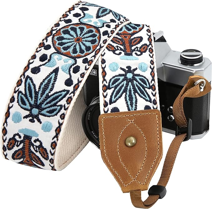 Padwa Lifestyle 2" Wide Classic Crazy Horse Art Cowhide Head Cotton Camera by PadwaLifestyleCameraStrap